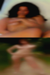 A naked woman's pussy.
